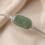 Cushion Jade Bracelet in Sterling Silver with Cubic Zirconia Halo - 图片 6