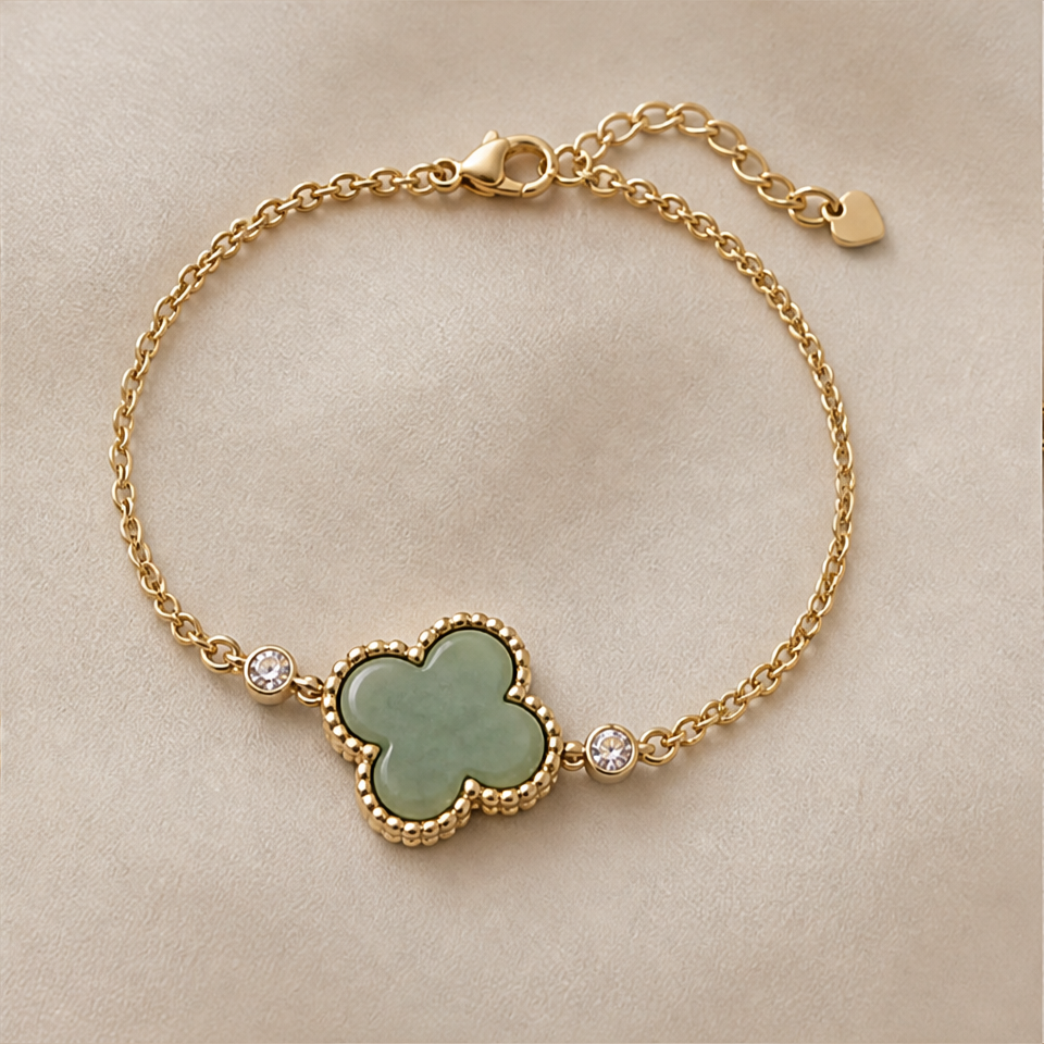 1786602949_c643a55f-5 Single Jade Clover Bracelet with Beaded Gold Frame - 图片 1