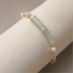 Curved Jade Bar Bracelet with Pearls and Cubic Zirconia - 图片 4