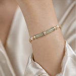Curved Jade Bar Bracelet with Pearls and Cubic Zirconia - 图片 2