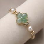 Carved Jade Flower Bracelet with Pearls and Cubic Zirconia - 图片 6