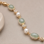 Oval Jade and Pearl Station Bracelet in Gold Tone - 图片 4