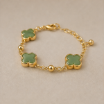 Green Agate Clover Station Chain Bracelet in Gold - 图片 3