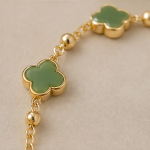 Green Agate Clover Station Chain Bracelet in Gold - 图片 4