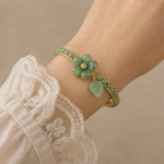 Green Jade Blossom Cuff with Pearl Accents in Gold - 图片 2