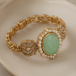 Carved Jade Oval Bracelet with Pearl and Crystal Halo - 图片 7
