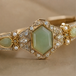 Hexagonal Green Stone Art Deco Bracelet in Gold - 图片 4