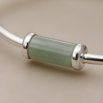 Green Jade Bar Bead Bangle in Sterling Silver - 图片 7