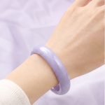 Lavender Jade Bangle with Smooth Rounded Profile - 图片 2