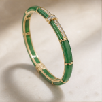 Green Jade Segment Bangle with Crystal Bars in Gold - 图片 6