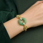 Green Jade Peace-Buckle Disc Link Bracelet in Gold - 图片 2