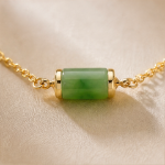 Jade Tube Bead Bracelet on Fine Gold Chain - 图片 4