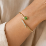 Bypass Cuff Bangle with Green Jade Cabochon in Gold Tone - 图片 2