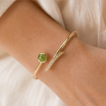 Bypass Cuff Bangle with Green Jade Cabochon in Gold Tone - 图片 5