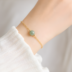 Single Jade Bead Bracelet on Delicate Gold Chain - 图片 5