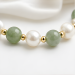Jade and Freshwater Pearl Beaded Bracelet in Gold Tone - 图片 4
