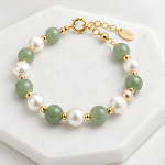 Jade and Freshwater Pearl Beaded Bracelet in Gold Tone