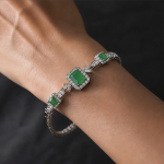 Emerald-Cut Green Chalcedony Halo Bracelet in Sterling Silver - 图片 2