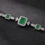 Emerald-Cut Green Chalcedony Halo Bracelet in Sterling Silver - 图片 7