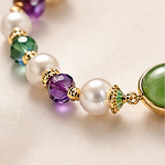 Oval Jade and Multicolour Crystal Beaded Bracelet in Gold Tone - 图片 6