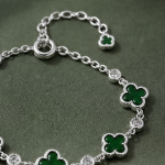 Dark Green Clover Station Bracelet in Sterling Silver - 图片 6