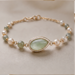 Pear-Cut Green Jade Bracelet with Pearls in Gold Tone