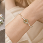 Jade Donut and Pearl Beaded Bracelet in Gold Tone - 图片 5
