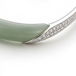 Sage Jade and Pave Crossover Bangle - 图片 6