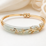 Jade Bangle with Gold Vine and Leaf Overlay - 图片 3