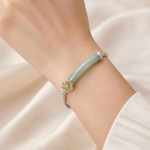 Two-Tone Jade Bar Bangle with Gold Blossom - 图片 5