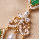 Carved Jade Crescent Chandelier Earrings with Pearls in Gold-Tone - 图片 3